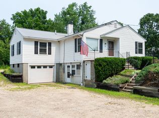 21 Aiken St, Derry, NH 03038