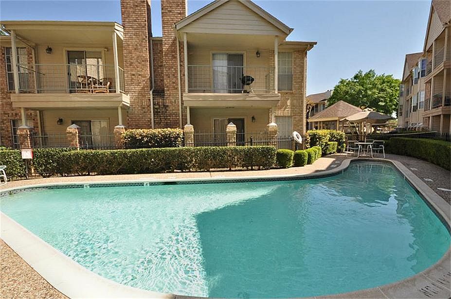 1st image of 12550 Whittington Dr APT 1016