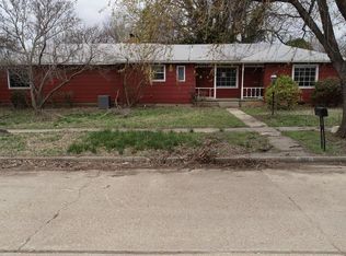 103 N Barnes St, Tonkawa, OK 74653