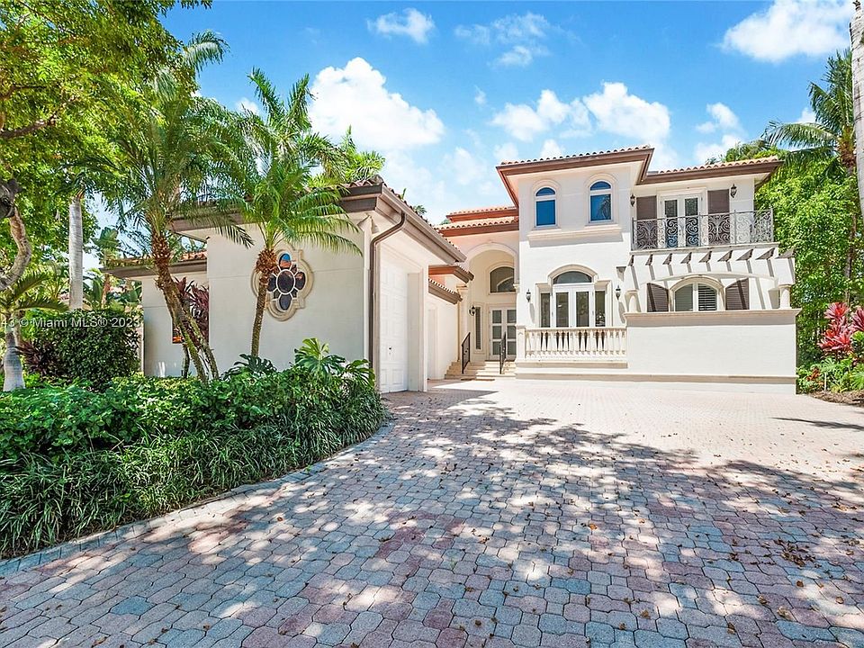 1st image of 13680 Deering Bay Dr