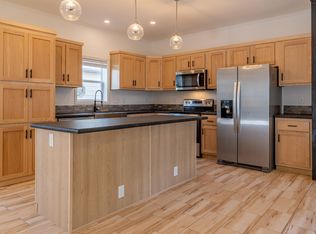 1628 Hayes Ave, Meeteetse, WY 82433