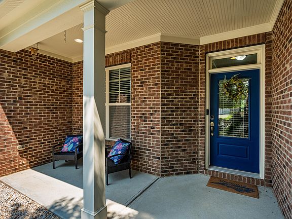 5th image of 449 Sippihaw Oaks Dr