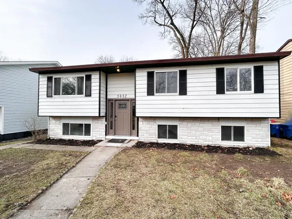 5832 Opaline Dr, Waterford, MI 48327