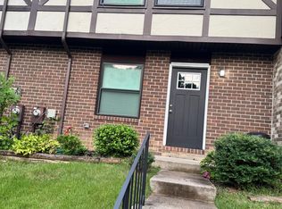 19 Romanoff Ct, Parkville, MD 21234