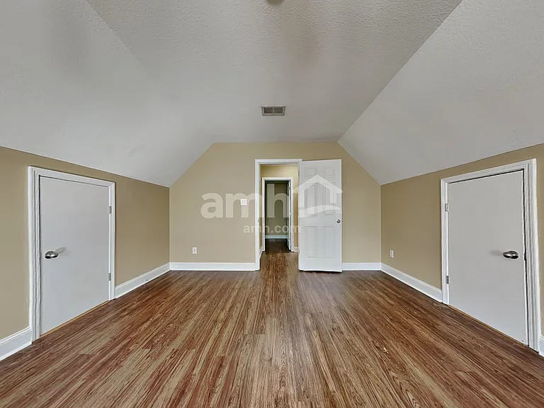 10900 Parkgate Ln — Photo 20
