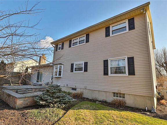 4th image of 7657 Catalpa Dr