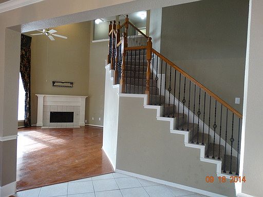 5th image of 1321 Westmont Dr