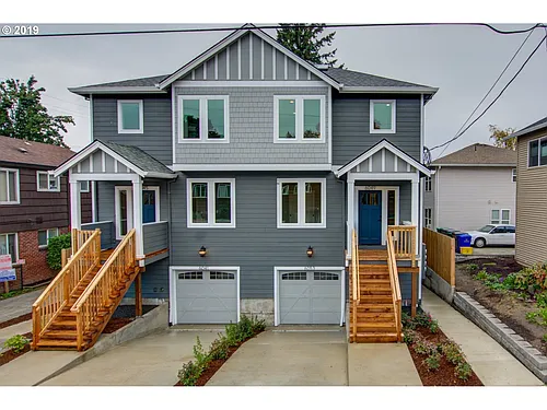 6053 NE Flanders St #6053 Photo 1