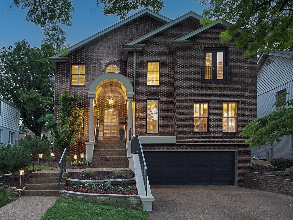 8144 Stratford Dr, Saint Louis, MO 63105 Zillow