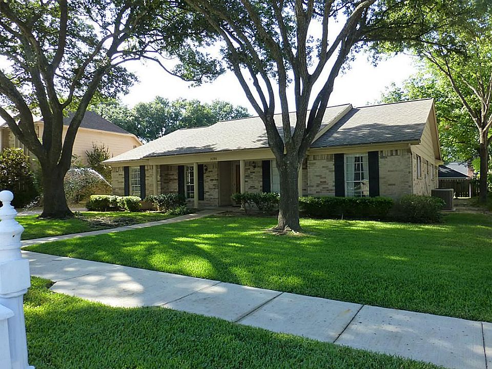 1st image of 16306 Acapulco Dr