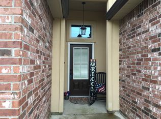 103 Rocky Ridge St, Youngsville, LA 70592