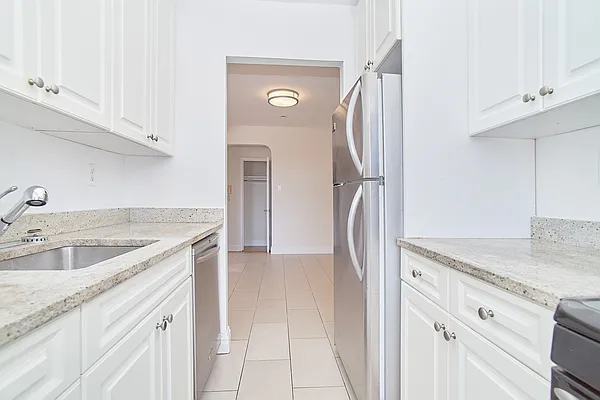 Rented by Living New York | media 5