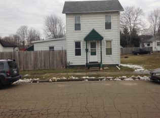 516 Chestnut St, Newcomerstown, OH