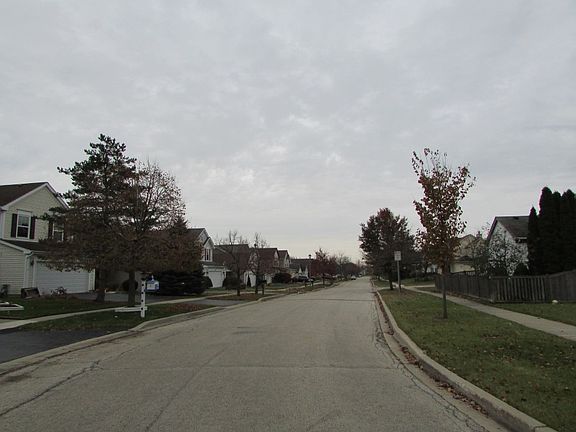 5th image of 2121 Clarewood Ln