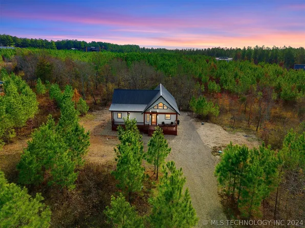 124 Red Holly Trl, Broken Bow, OK 74728