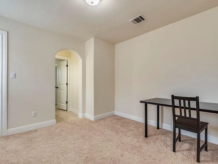 5720 Viejo Dr — Photo 23