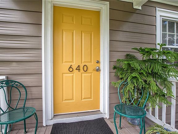 2nd image of 640 Queen Anne Dr