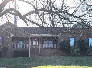 103 S Spencer St, Duncan, SC 29334