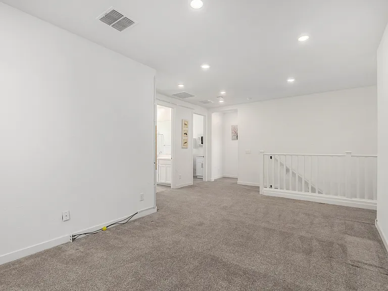 1131 E Marlin Dr — Photo 16
