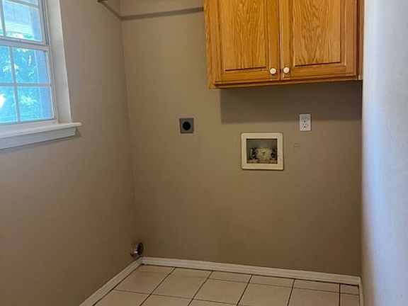 5th image of 1504 SE 21st St