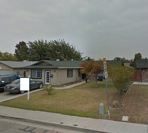 2nd image of 2930 W Whitendale Ave
