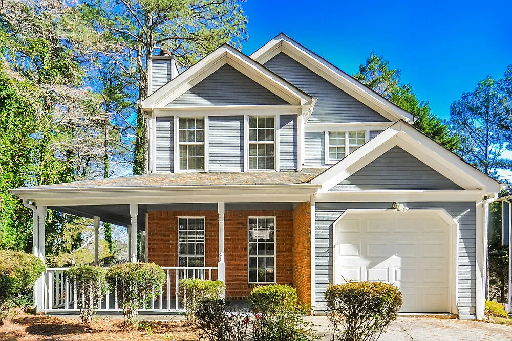 5 bed, 3.5 bath, 2040 sqft, $3,290 — Photo 1
