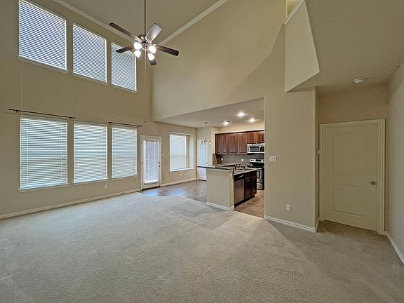 4th image of 3708 Sicily St