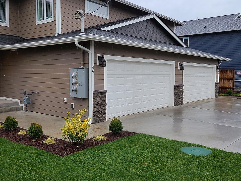 1st image of 144 168th St E