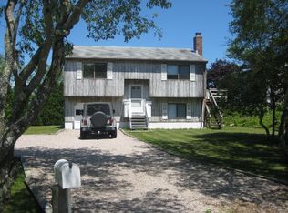 426 E Beach Rd, Charlestown, RI 02813