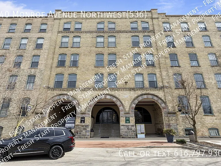 940 Monroe Ave NW #536 — Photo 20