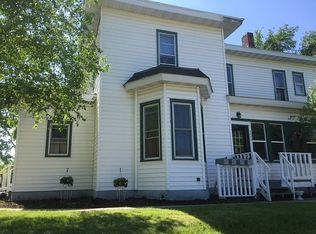 126 1st St S, Waterville, MN 56096