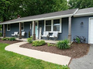 1776 Turnpike Rd, Elizabethtown, PA 17022