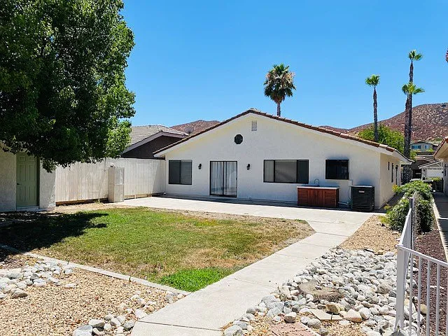 24150 Cruise Circle Dr — Photo 3