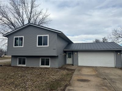 1500 Pleasantview Dr, Marion, IA, 52302