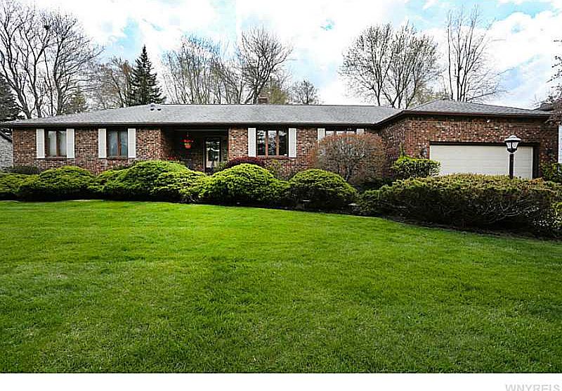 1st image of 8135 Roseville Ln