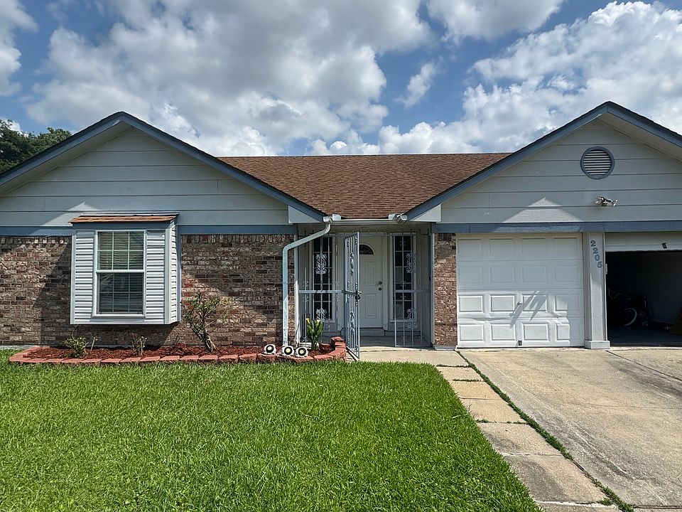 1st image of 2205 Killington Dr