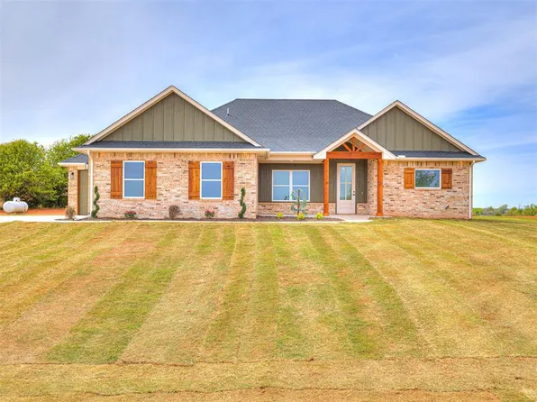 1236 Twin Oaks Dr, Blanchard, OK 73010