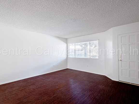 4th image of 5103 Appleblossom Dr #3