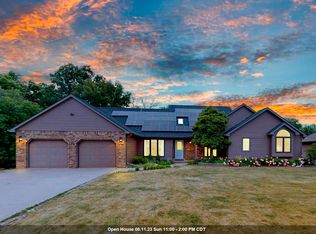 3404 Bay Highlands Dr, Green Bay, WI 54311