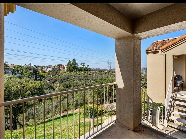 7330 Calle Cristobal — Photo 13