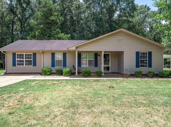 170 Greer Dr, Rogersville, AL 35652