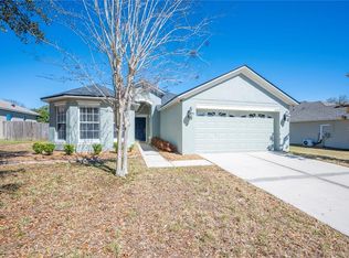 2439 Hamlet Cir, Lakeland, FL 33810