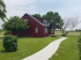 17475 S Ridgeview Rd, Olathe, KS 66062