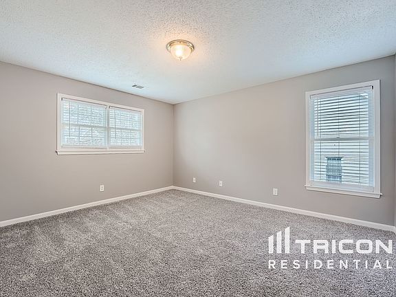 3rd image of 3020 Royal Creek Way SW