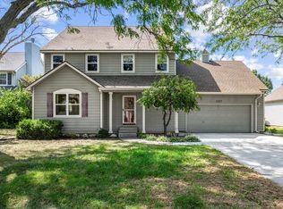 2617 N Beacon Hill Ct, Wichita, KS 67220