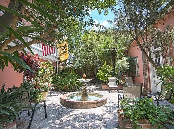 5th image of 2121 Dauphine St