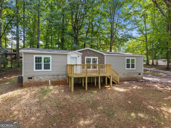 210 Woodland St, Homer, GA 30547