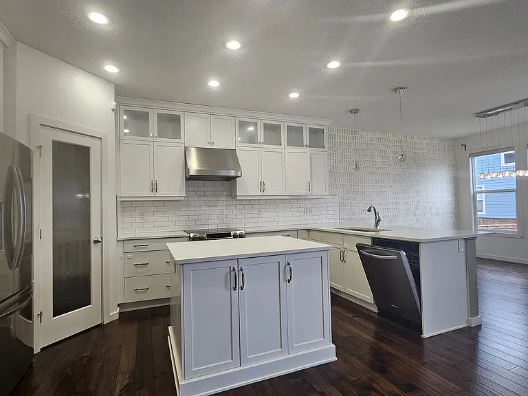 158 Masters Point SE — Photo 9