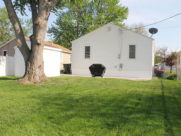 2nd image of 3514 Avenue G