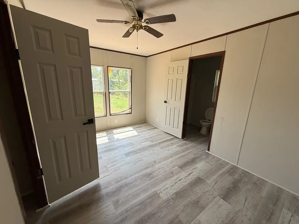 2 bed, $800 — Photo 4